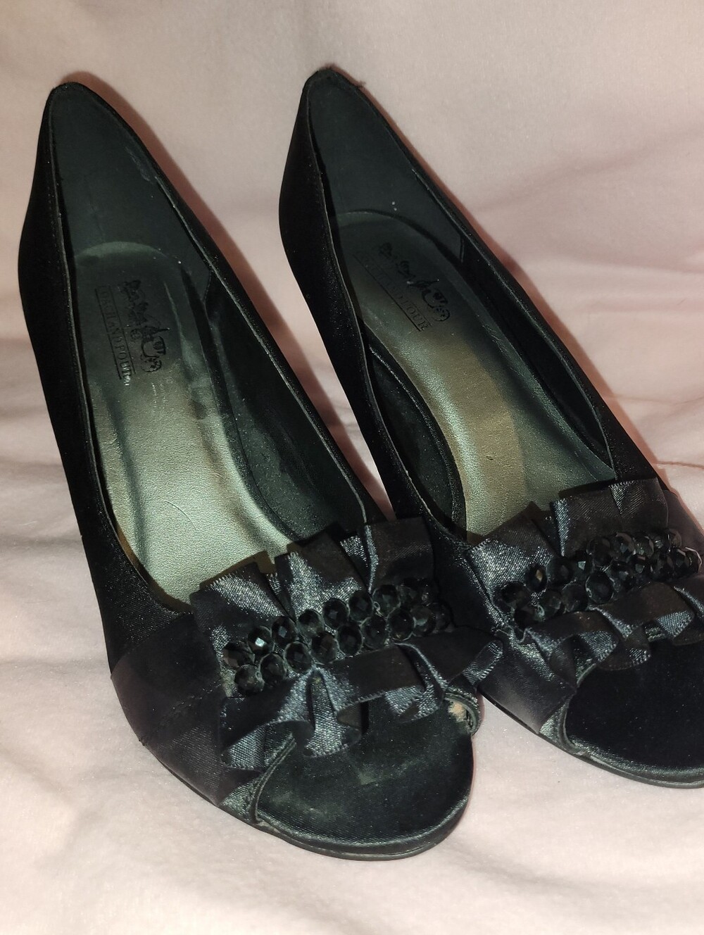 Coach And Four Vintage Black Satin Peep Toe Heels Ruffled Beaded Accents 7.5